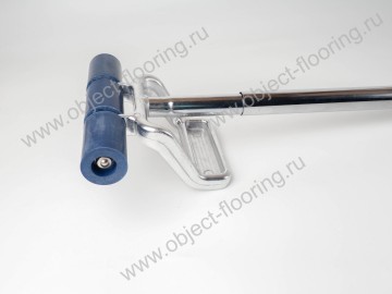Прикаточный валик ручной Janser с телескопической ручкой P7010322-2-2